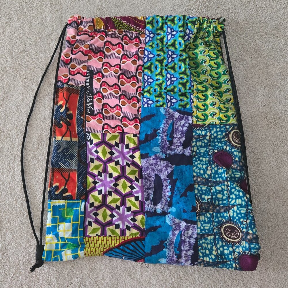 Bags made of traditional Ghanaian pattern fabric